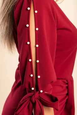 Abito elegante midi con scollo rotondo, maniche 3/4 con spacco e perline decorative Peppina, bordeaux