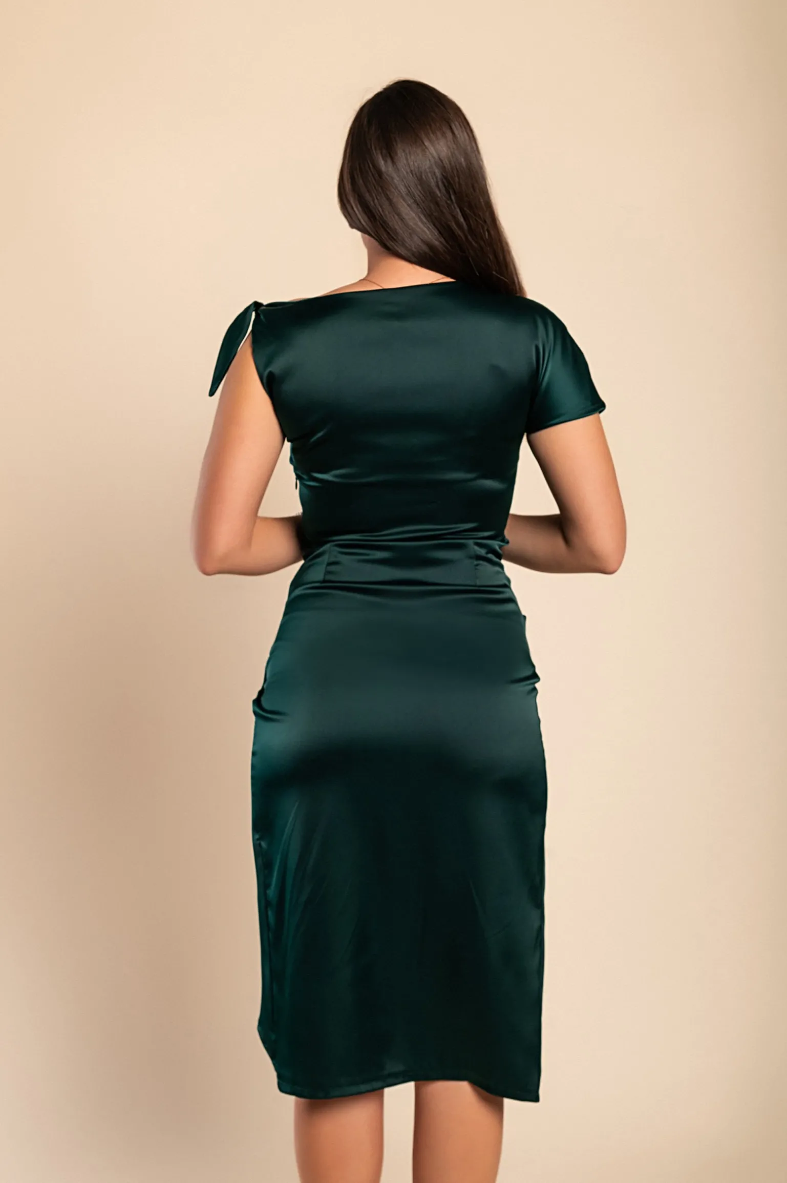 Abito midi elegante con dettagli arricciati, verde