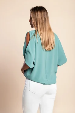 Blusa elegante ampia con scollo a