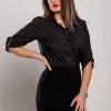 Blusa elegante con stampa geometrica  Lavlenta, nera