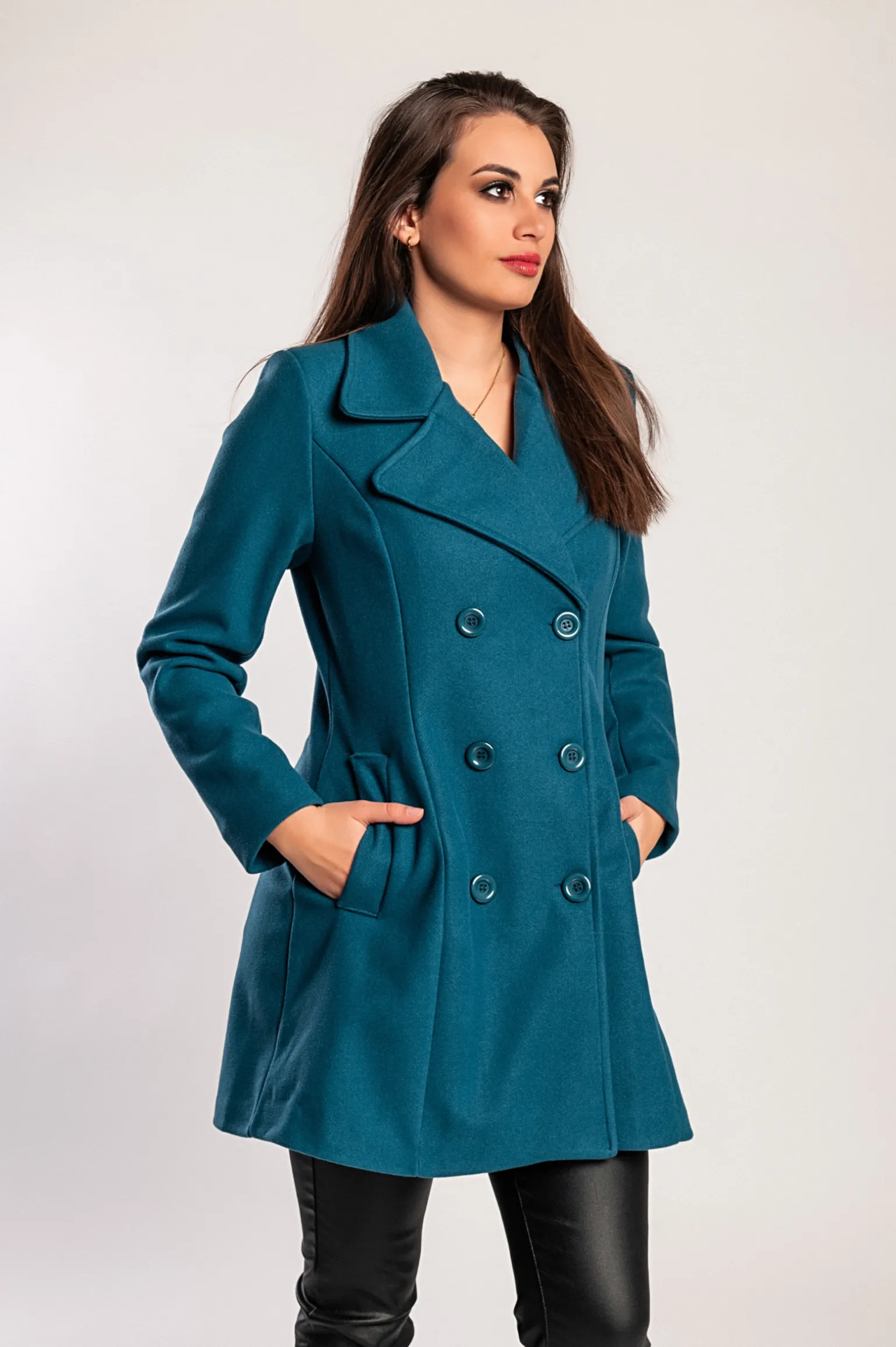 Cappotto elegante con bottoni, petrolio