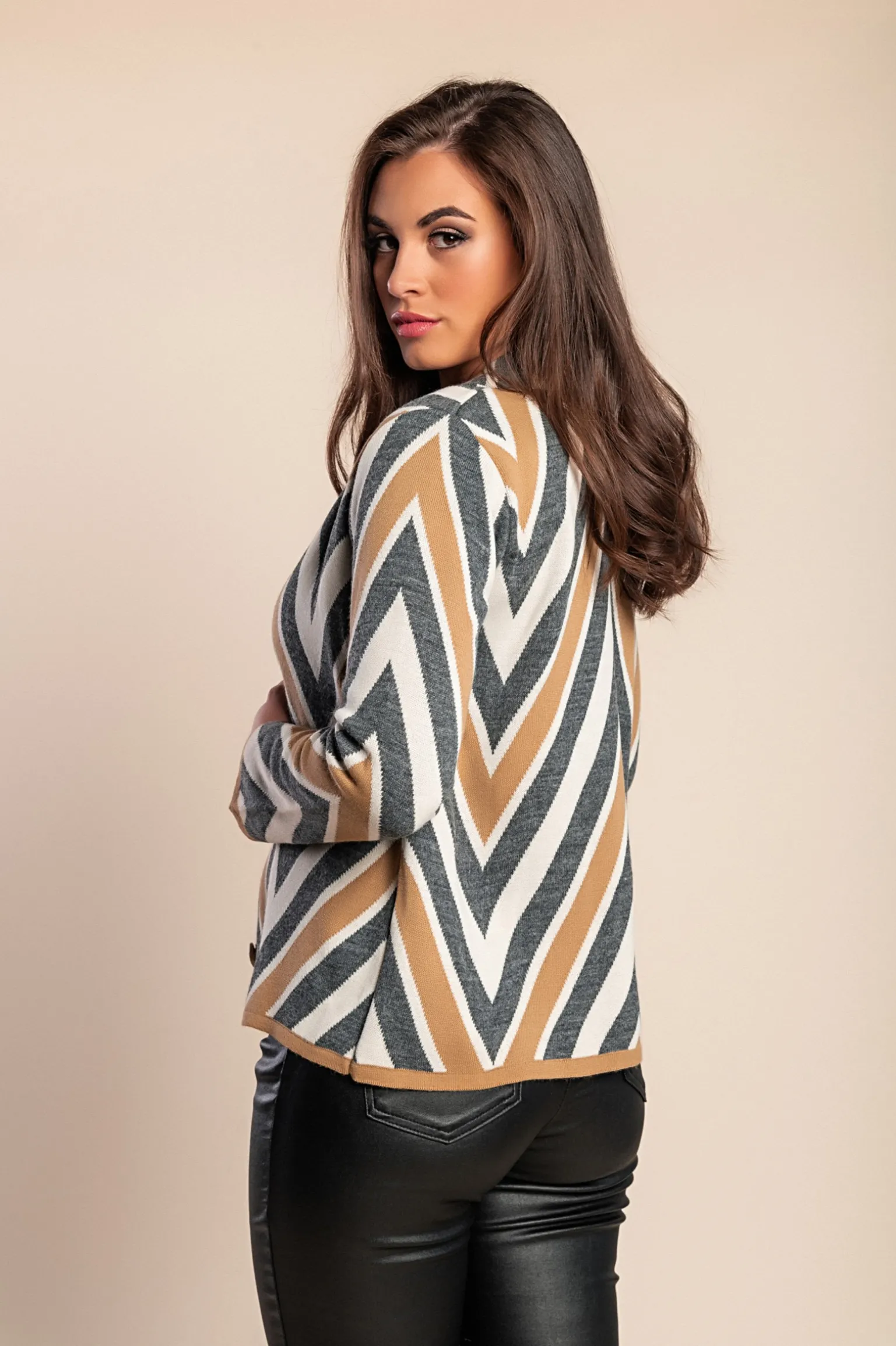 Cardigan in maglia con bottoni, beige/grigio/bianco