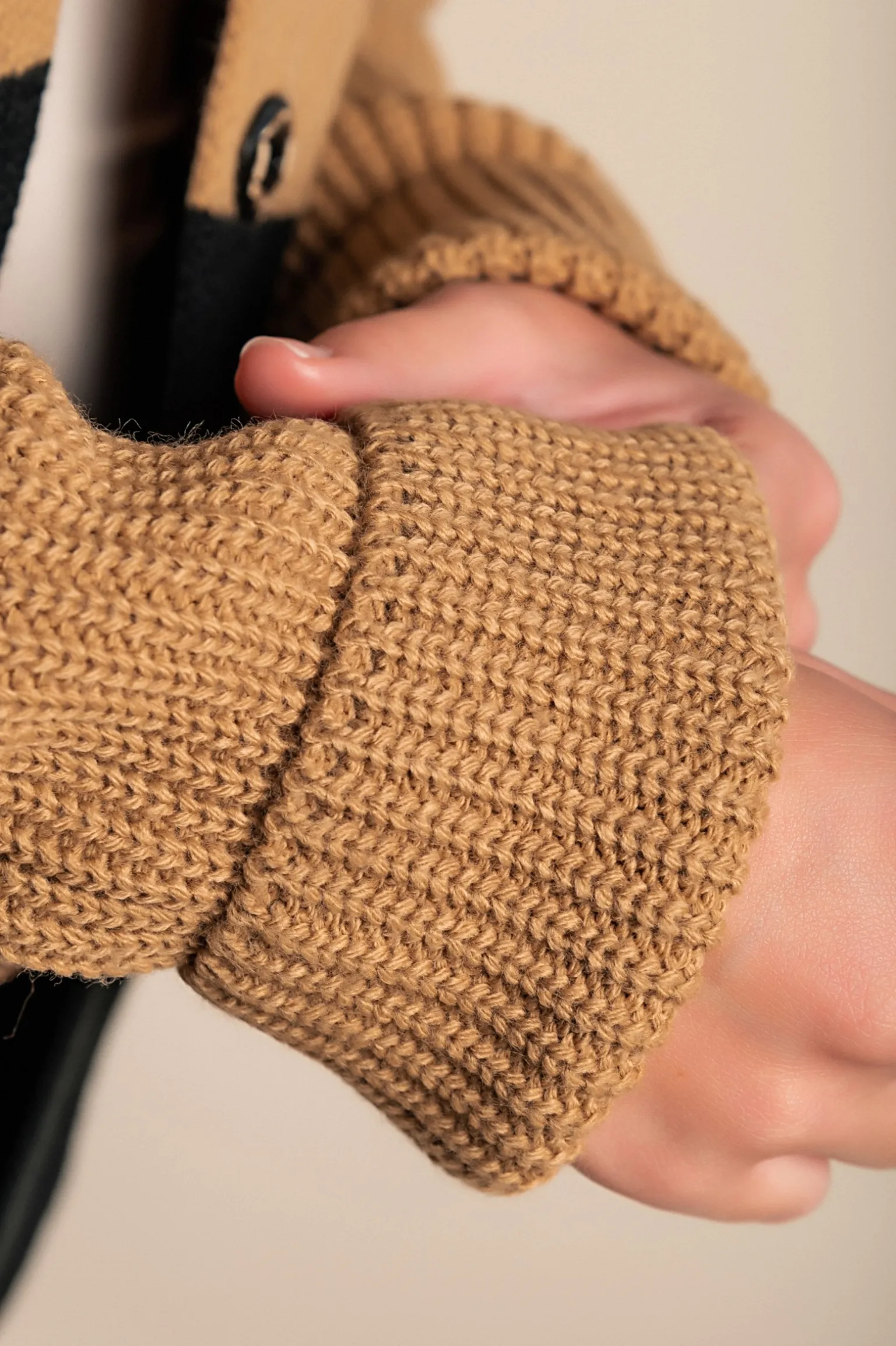 Cardigan in maglia stampata, Cammello/nero/bianco