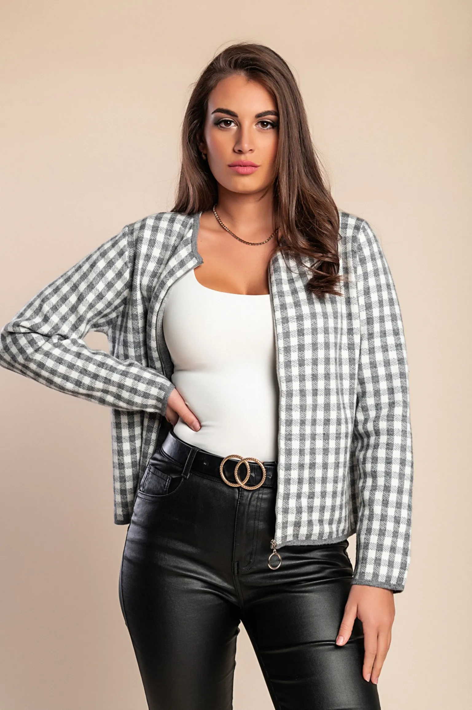 Cardigan lavorato a maglia con motivo a quadri, grigio