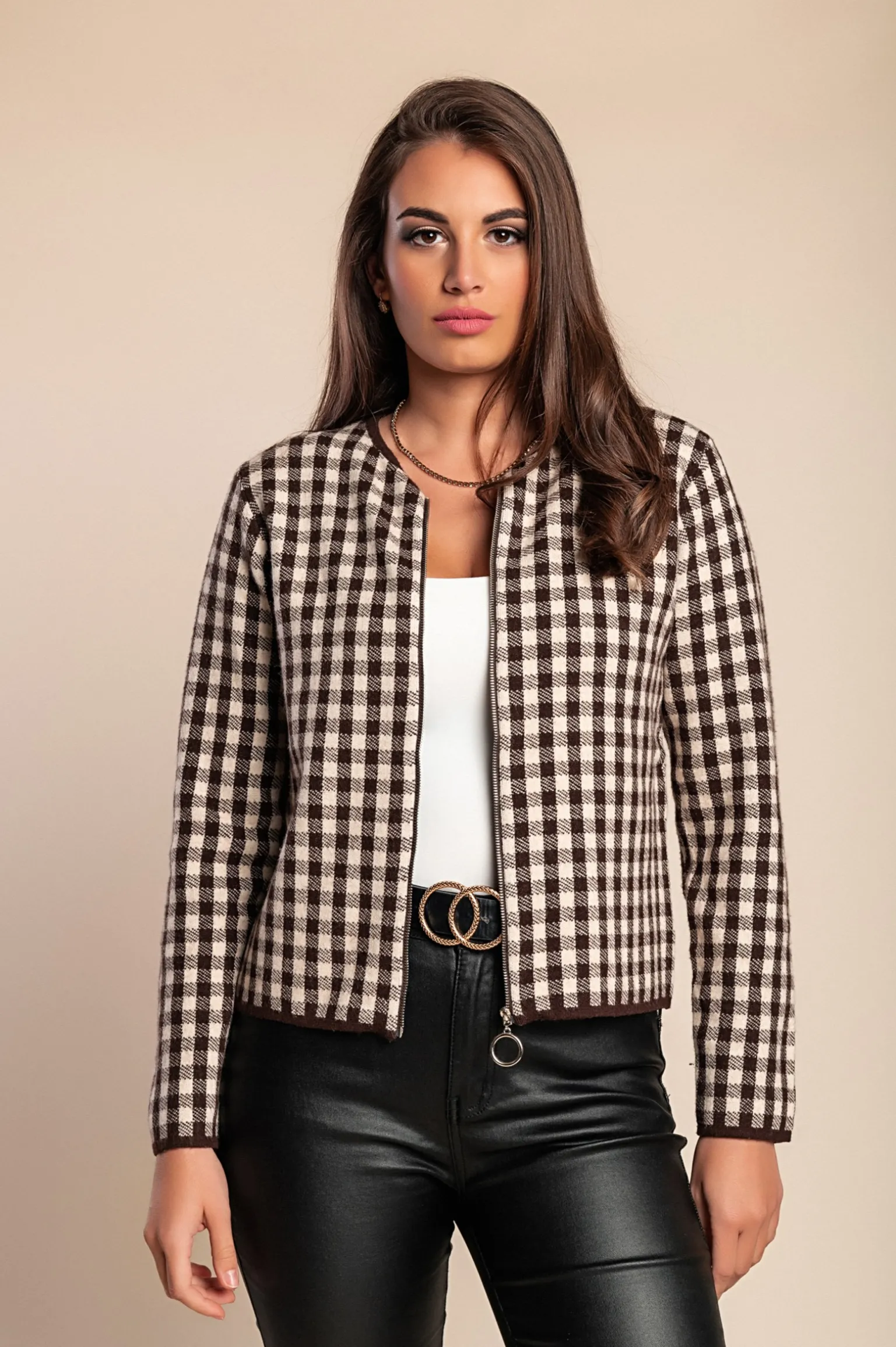 Cardigan lavorato a maglia con motivo a quadri, marrone