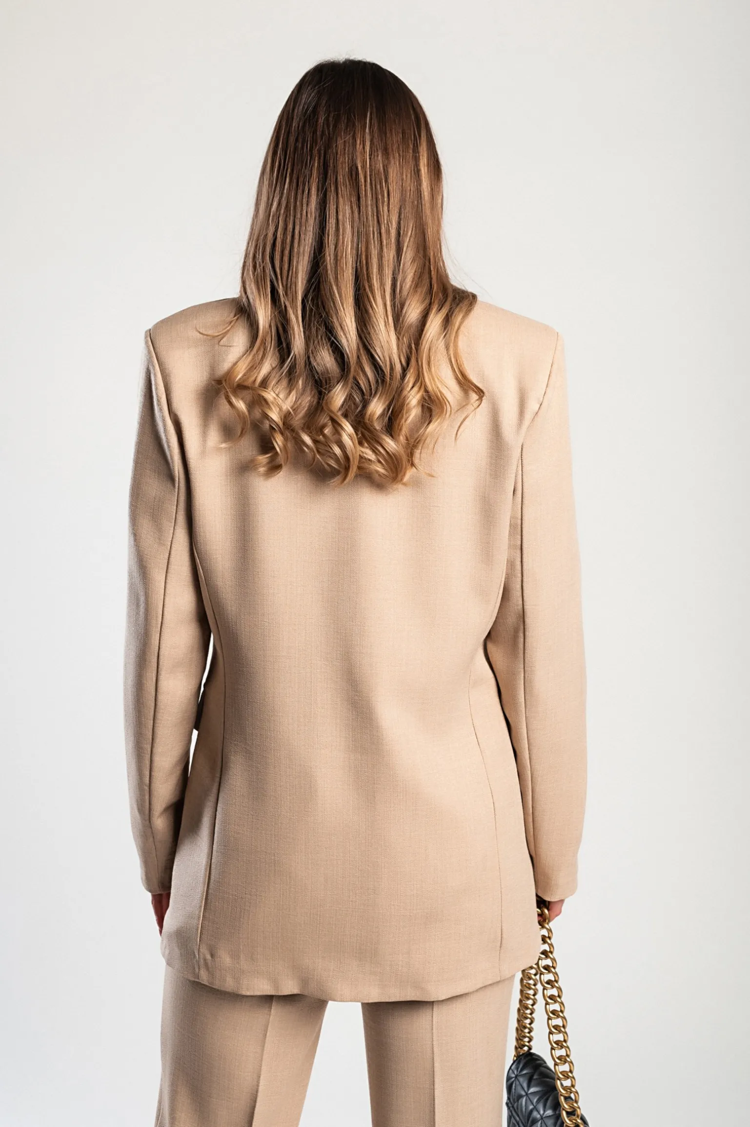 Completo elegante blazer e pantaloni, beige