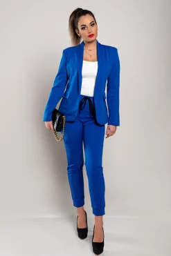 Completo monocromatico elegante pantalone e blazer Estrena, blu