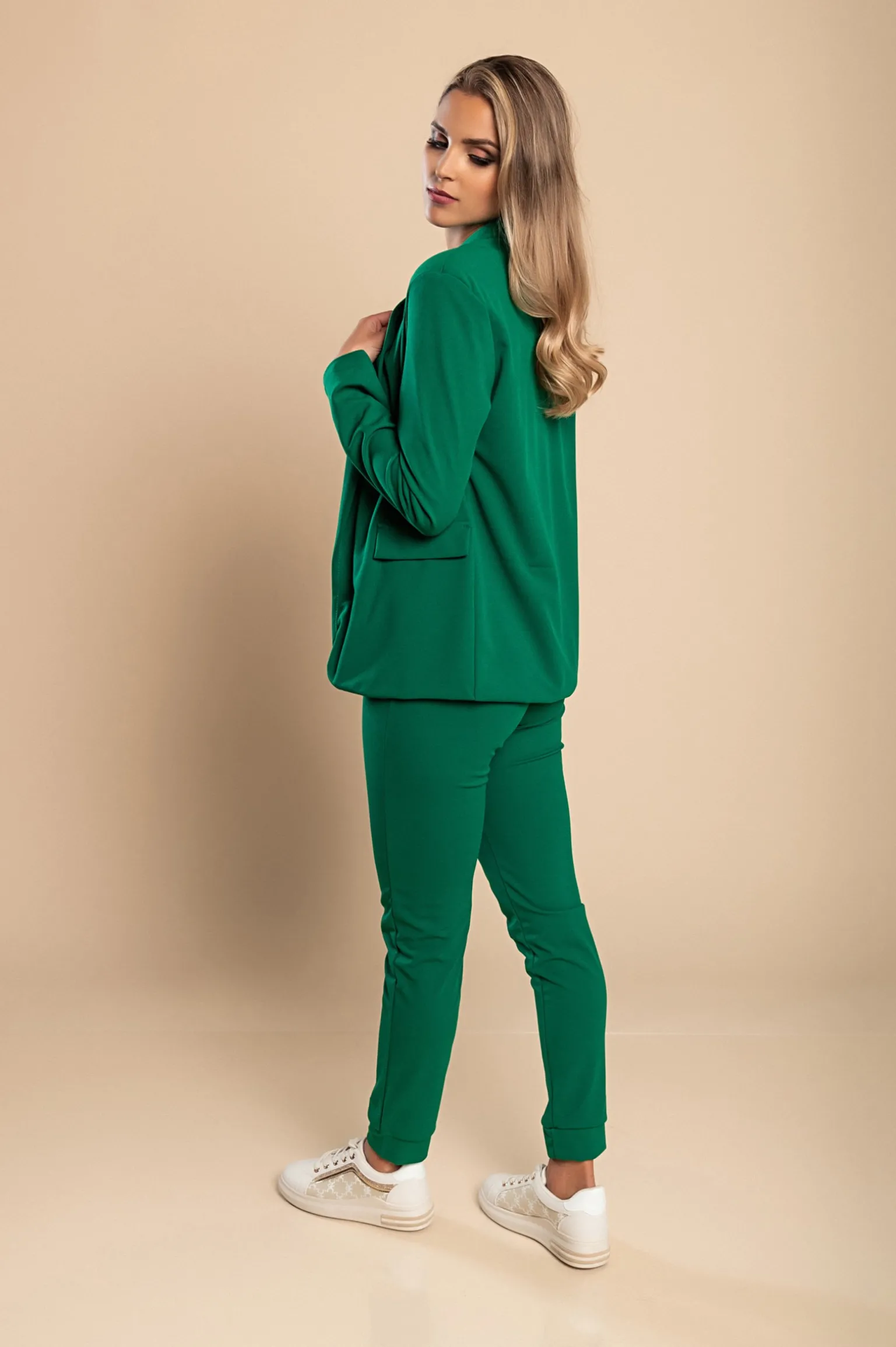 Completo pantalone e blazer elegante Estrena, verde chiaro