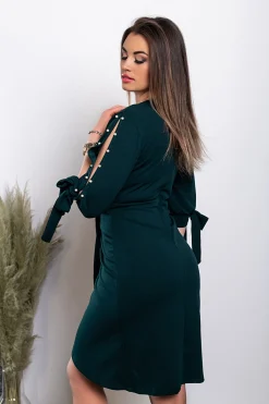 Elegante mini abito con dettaglio di finte perle e scollo incrociato con Candys, verde