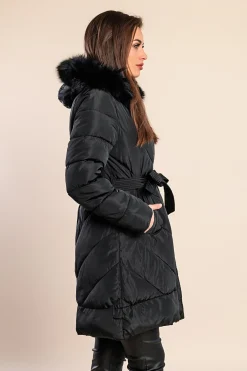 Giacca imbottita con cappuccio taglia comoda, nera