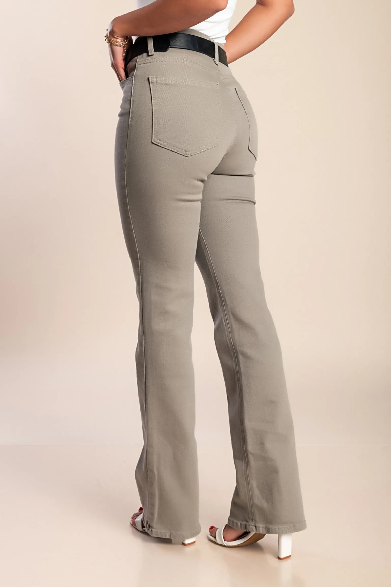 Jeans a zampa d'elefante, grigio