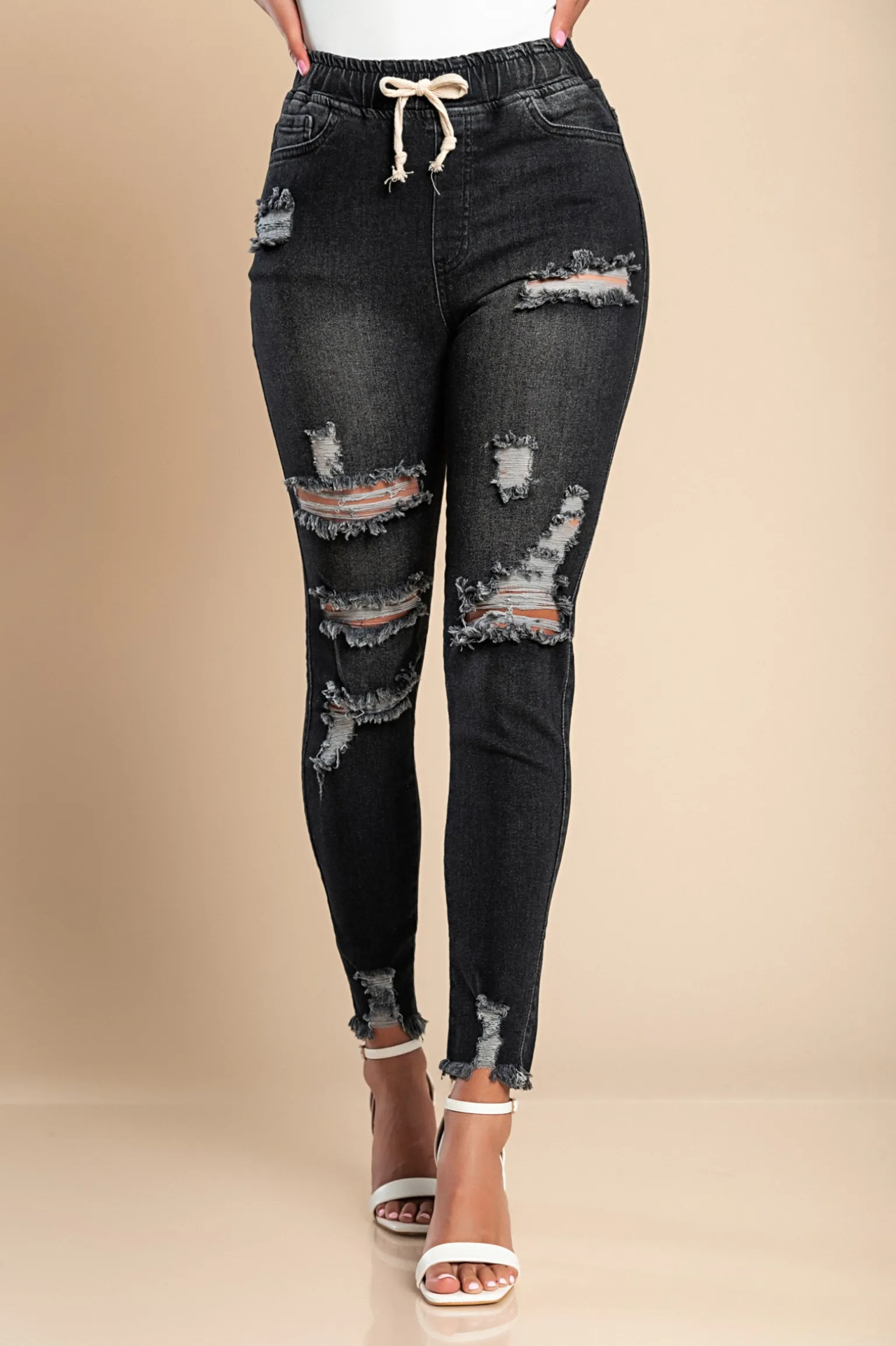 Jeans attillati a vita alta e spacchi Stefana, nero