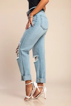 Jeans con dettagli strappati, colore azzurro