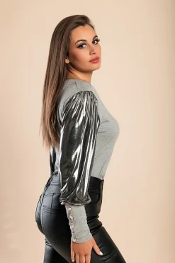 Maglietta con maniche scintillanti, grigio