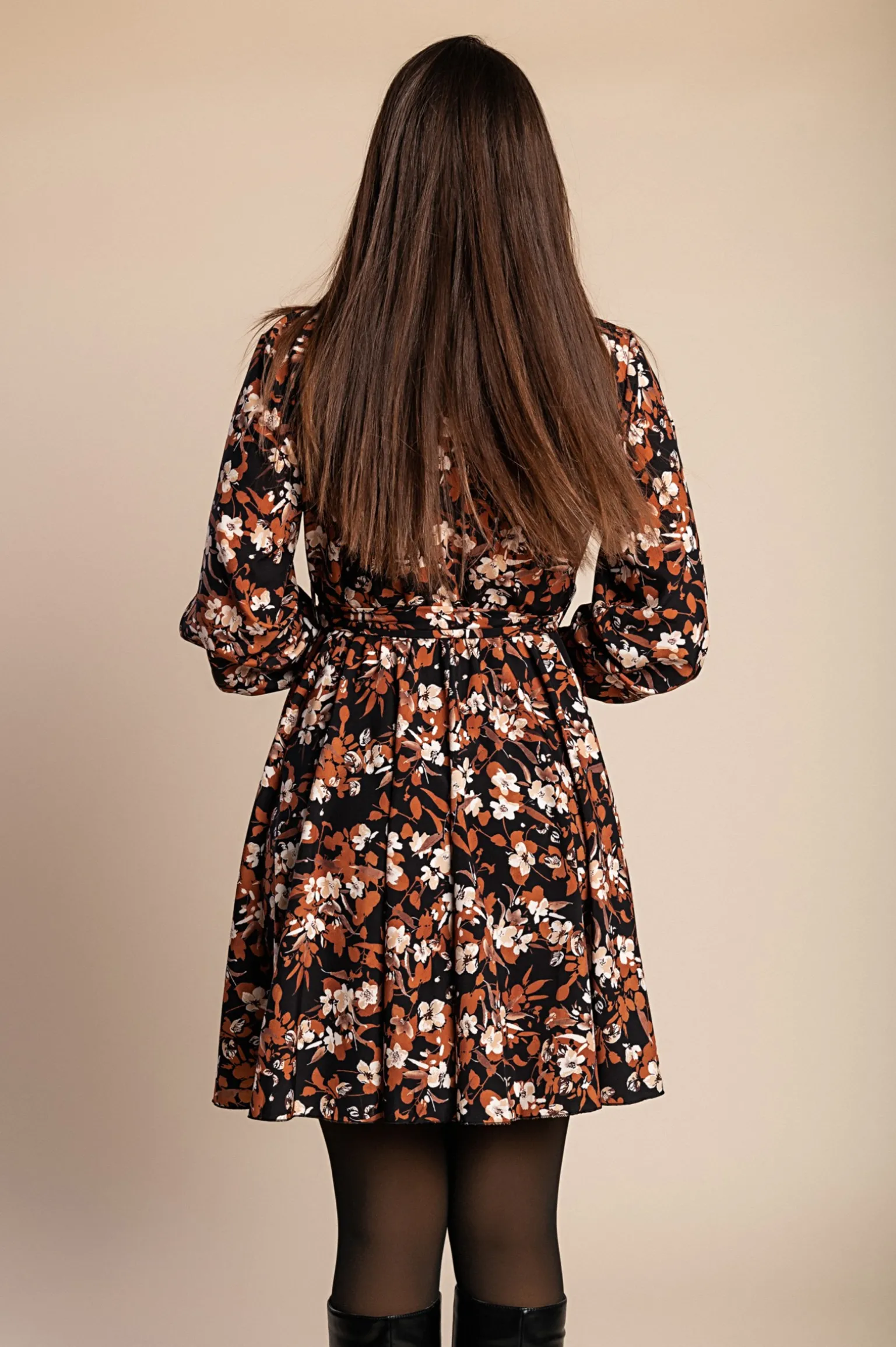 Mini abito con stampa, marrone