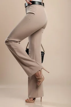 Pantalone lungo elegante con gamba dritta, cammello