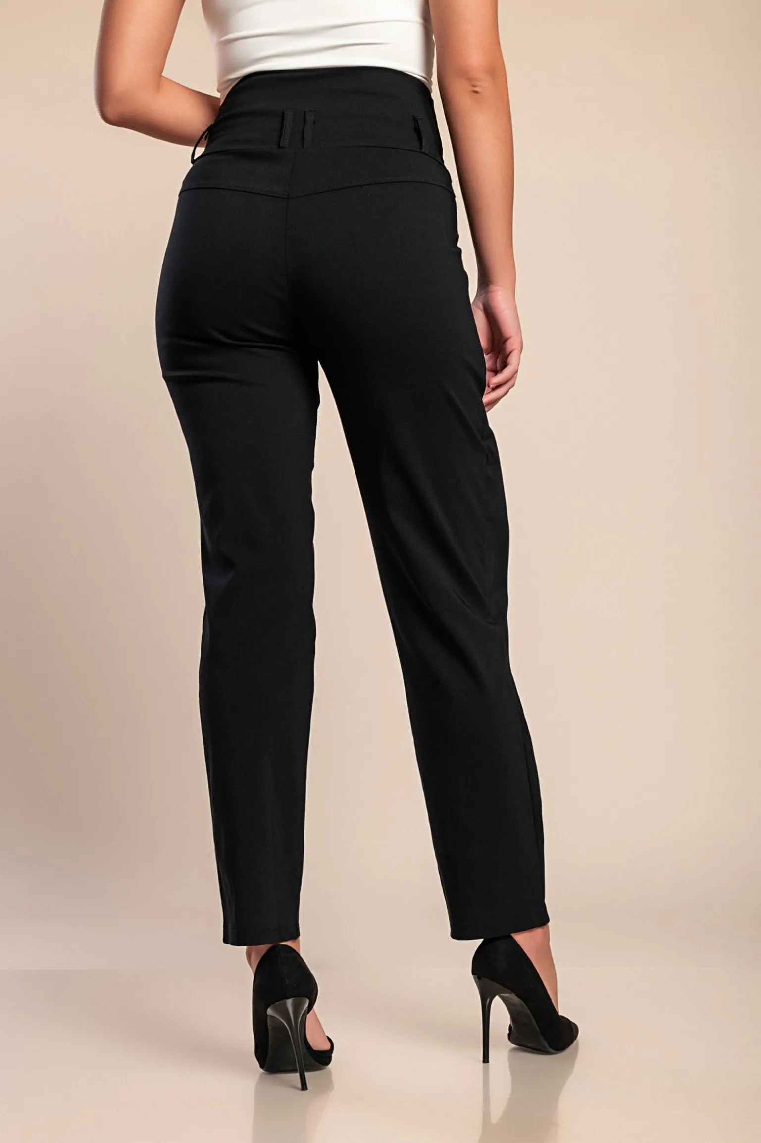 Pantaloni eleganti con volant, neri