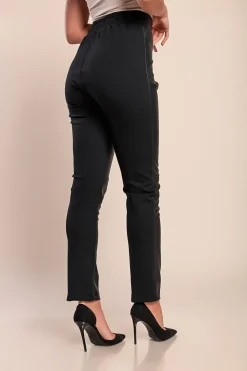 Pantaloni eleganti in similpelle, neri