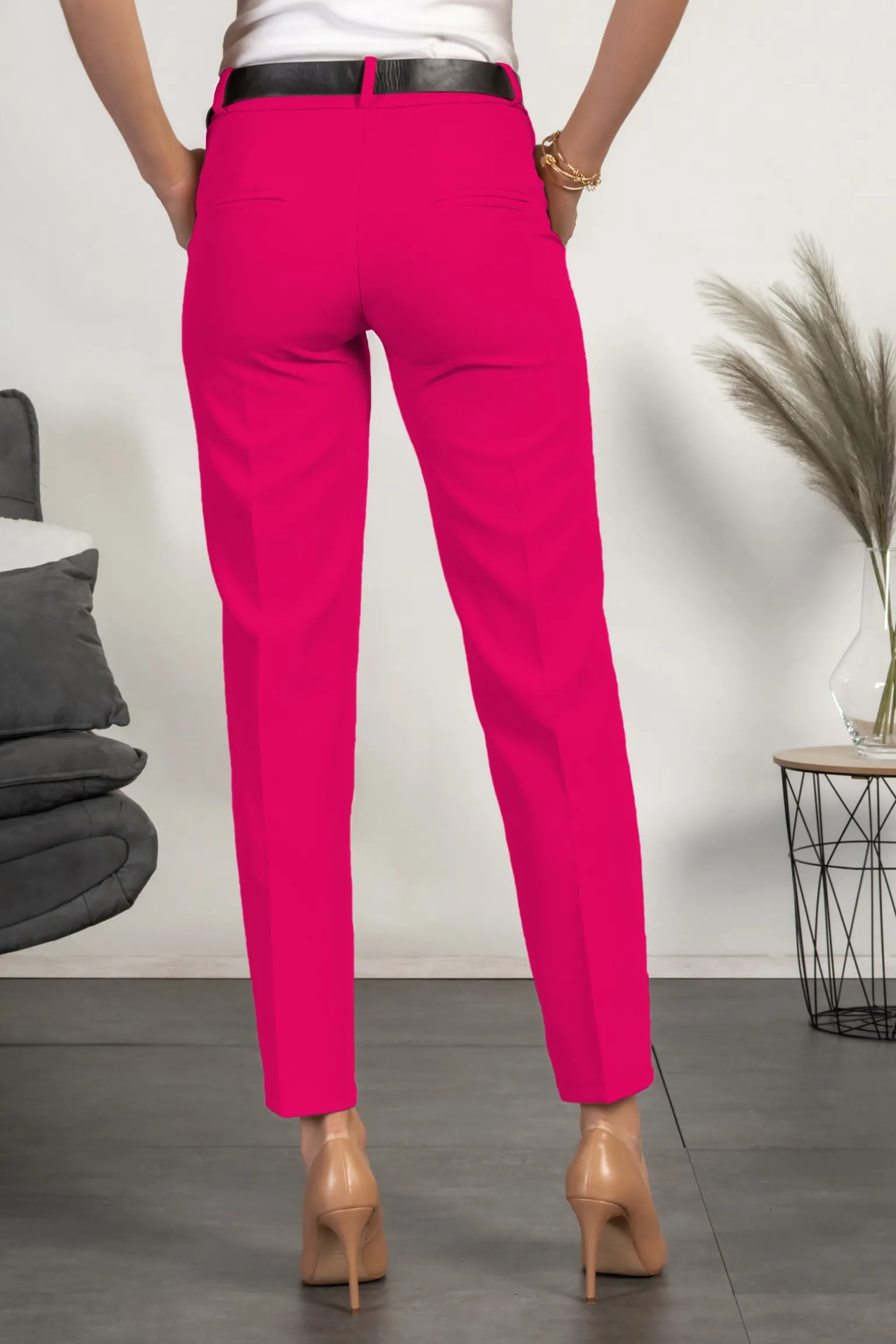 Pantaloni lunghi eleganti dal taglio dritto Tordina, fucsia