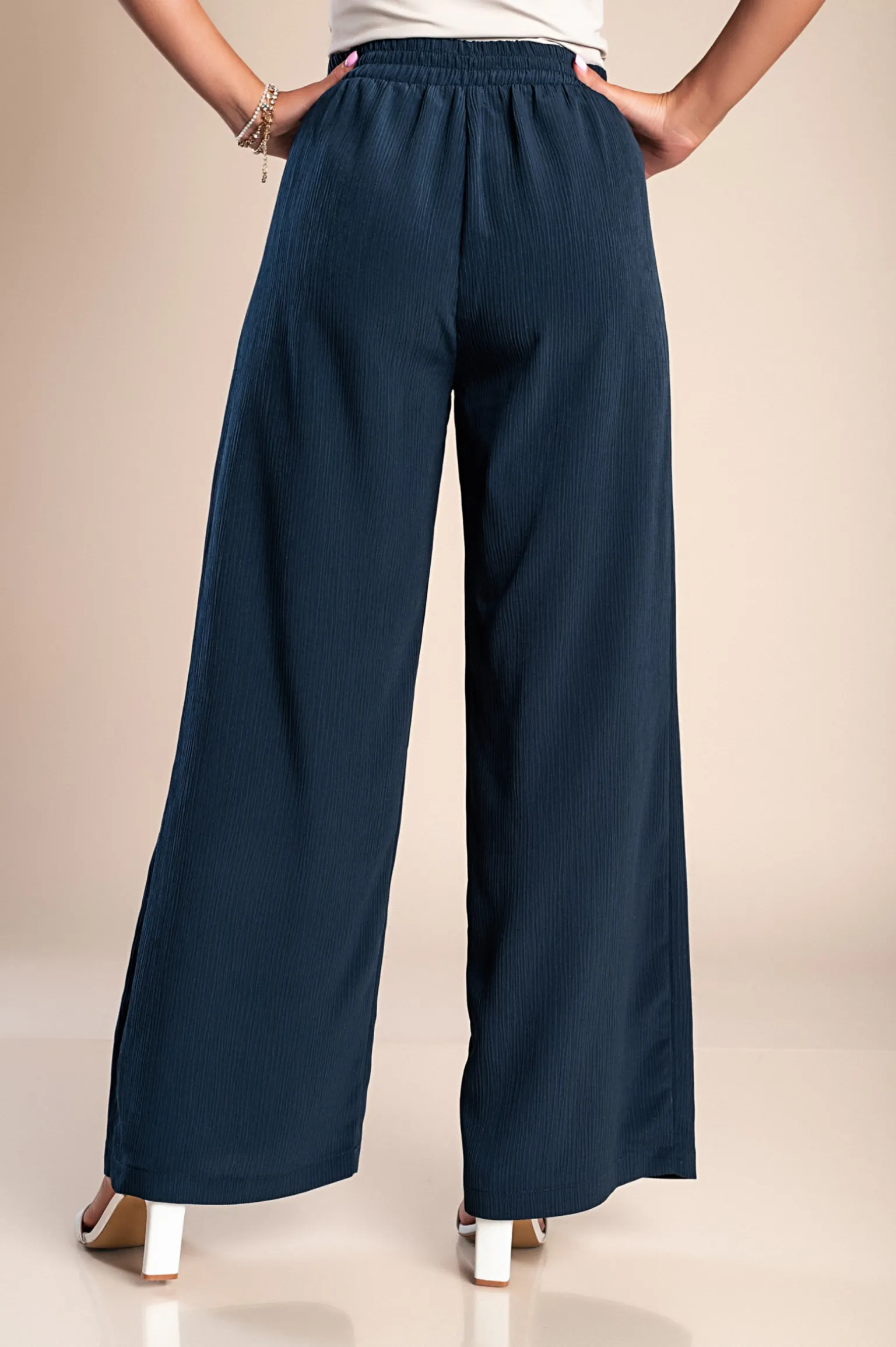 Pantaloni lunghi eleganti con bottoni, blu scuro