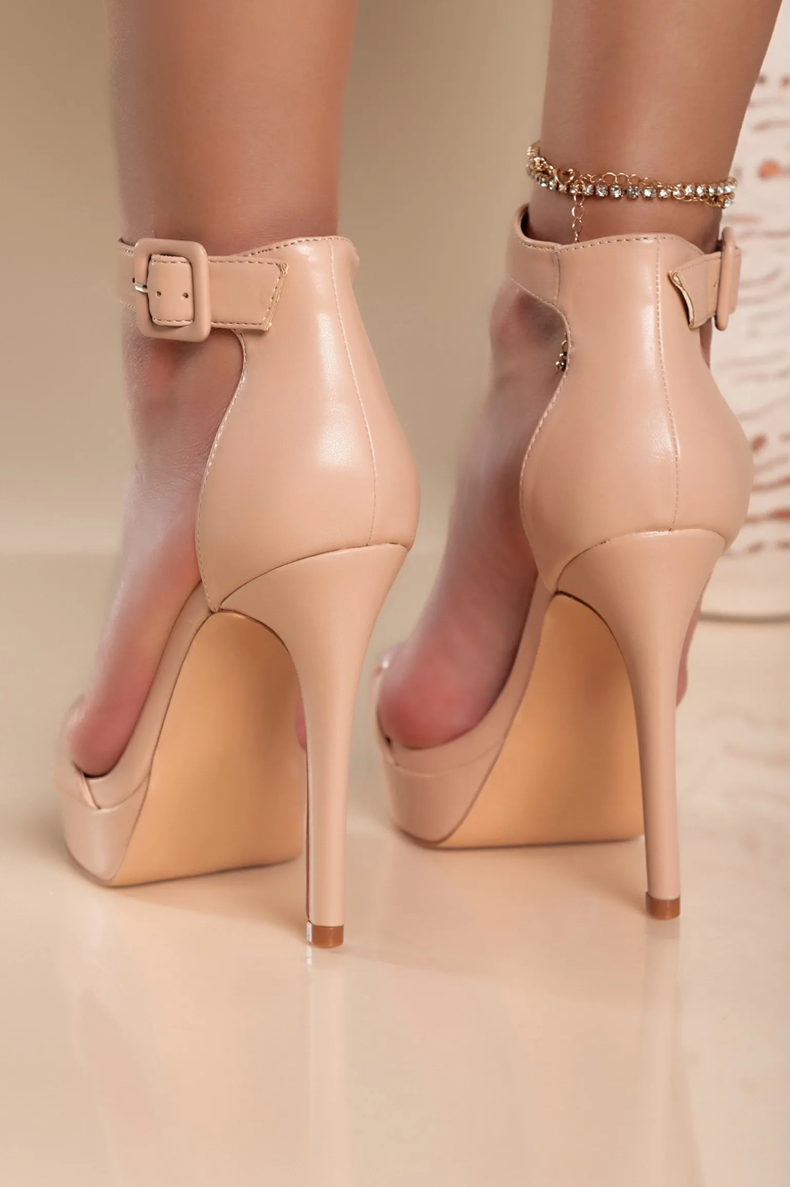 Sandali con tacco Lamezia, beige
