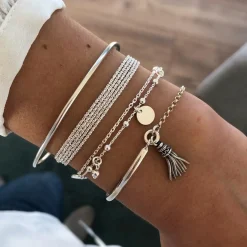 SET DI 4 BRACCIALI A VARIE FORME EVENNE, ARGENTO