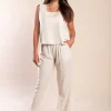Set top e pantaloni lunghi, beige