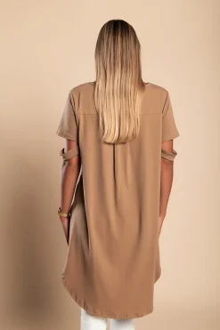 T-shirt corta asimmetrica Vebtura, marrone