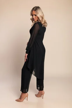 Tuta elegante, nera